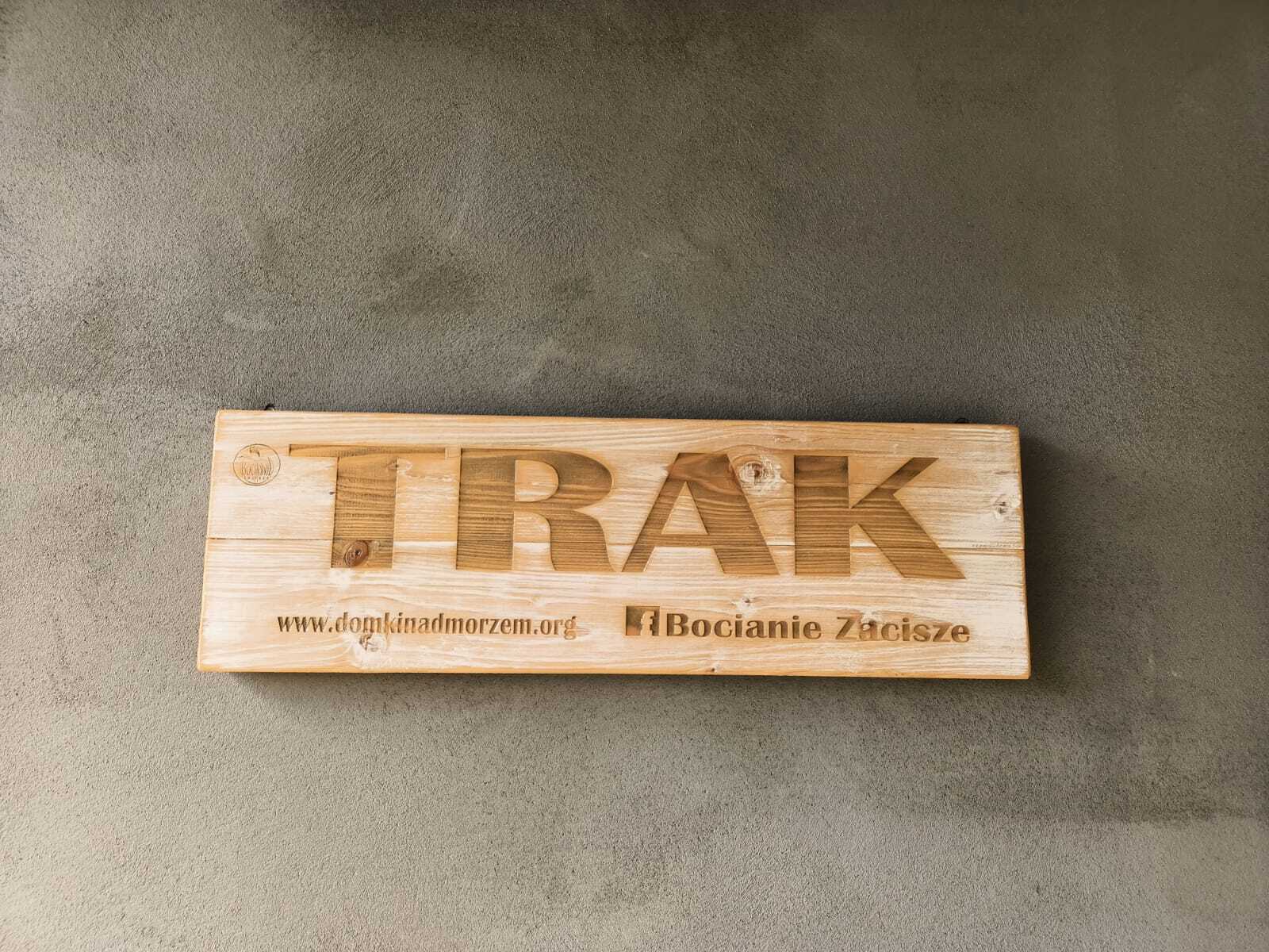 Wn臋trze domku Trak